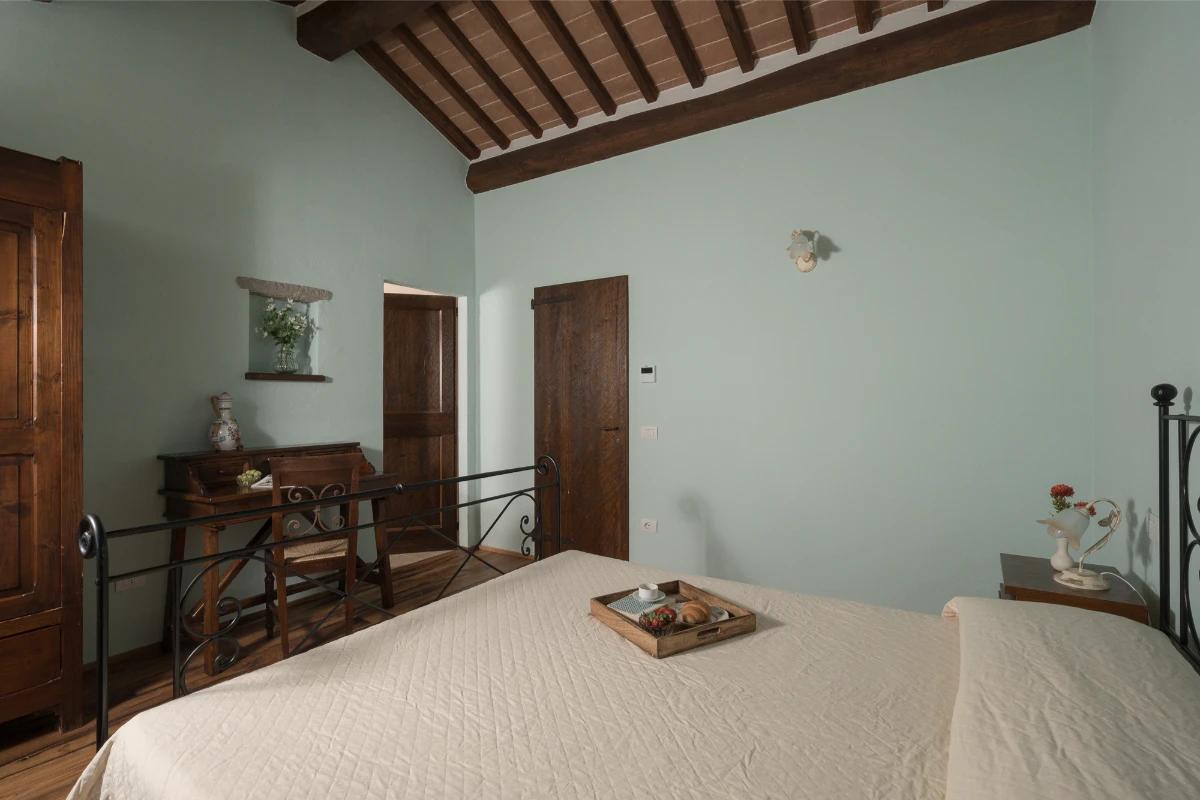 Alunno Immobiliare Real Estate Agency in Cortona for Tuscany and Umbria casale farneta