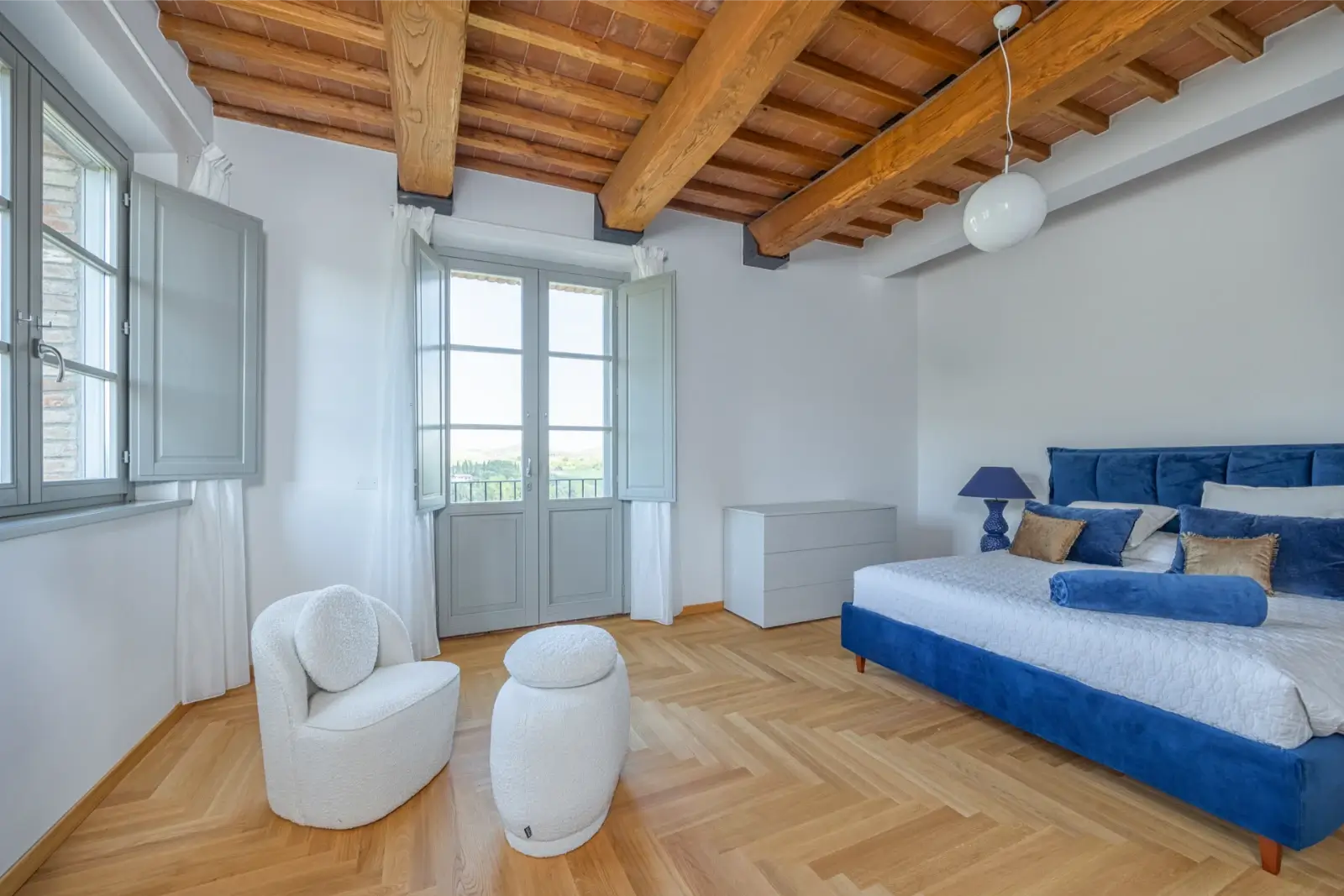 Alunno Immobiliare Real Estate Agency in Cortona for Tuscany and Umbria casale panicale jennifer
