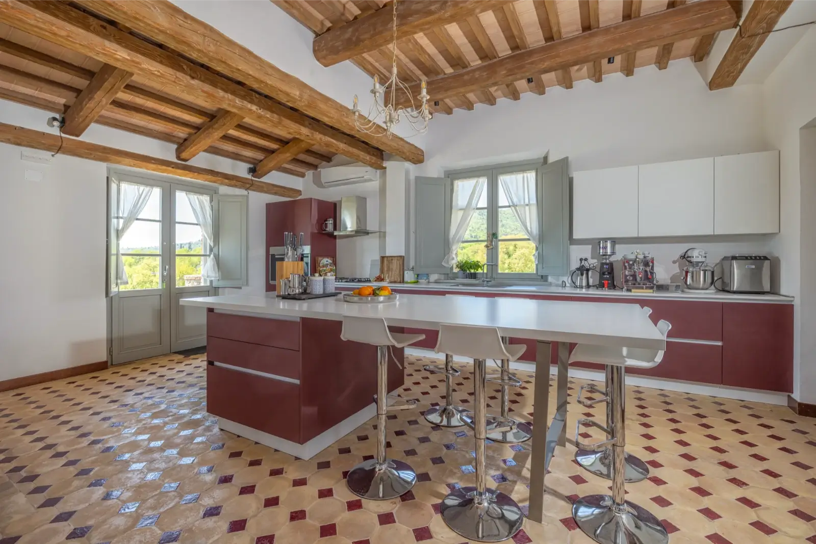 Alunno Immobiliare Real Estate Agency in Cortona for Tuscany and Umbria casale panicale jennifer