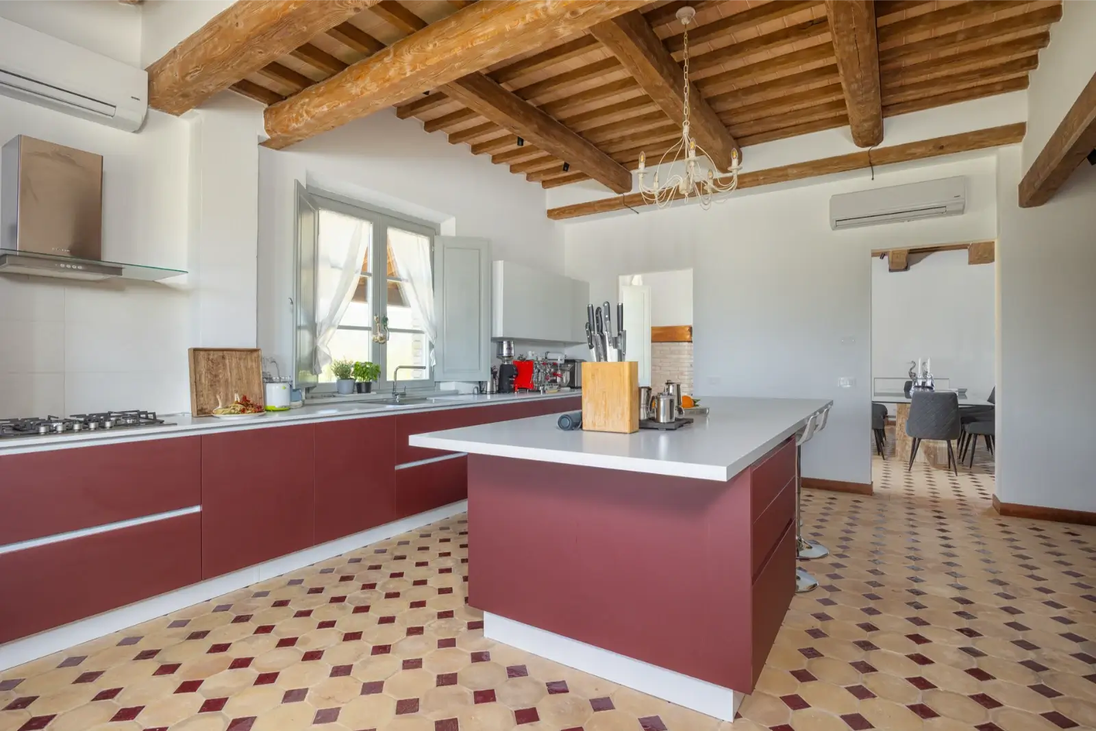 Alunno Immobiliare Real Estate Agency in Cortona for Tuscany and Umbria casale panicale jennifer