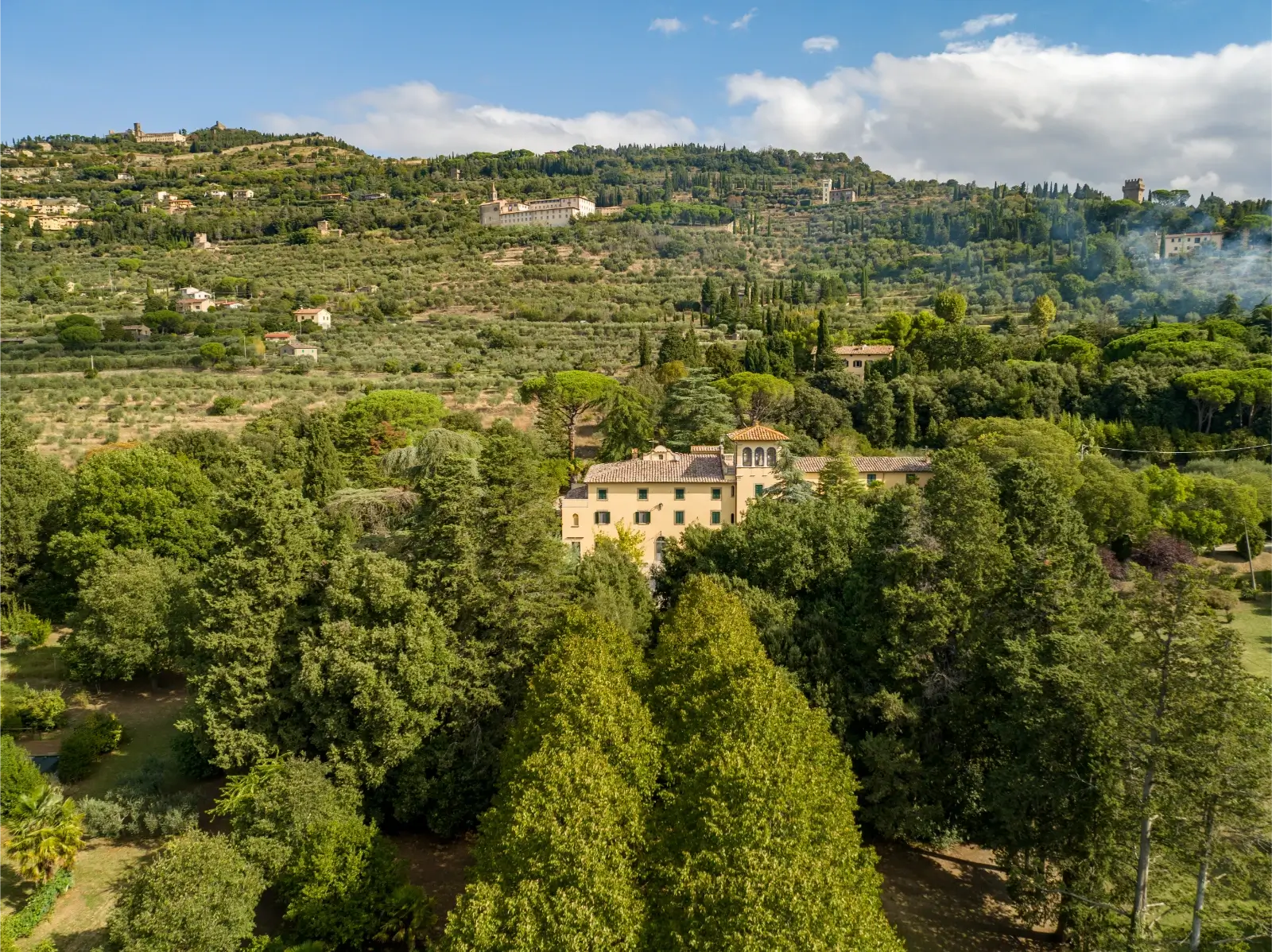 Alunno Immobiliare Real Estate Agency in Cortona for Tuscany and Umbria villa arcaini cortona