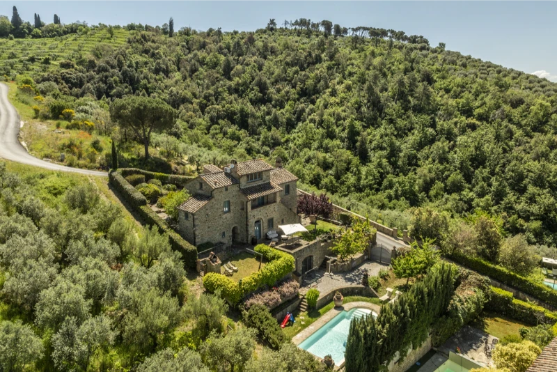 Properties sold between Cortona, Tuscany and Umbria
