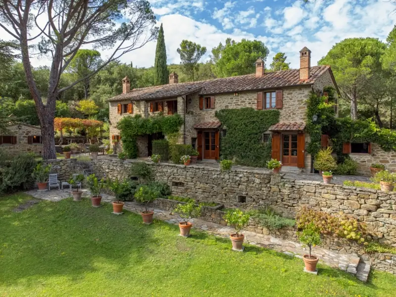 Real Estate Agency in Cortona for properties in Tuscany and Umbria